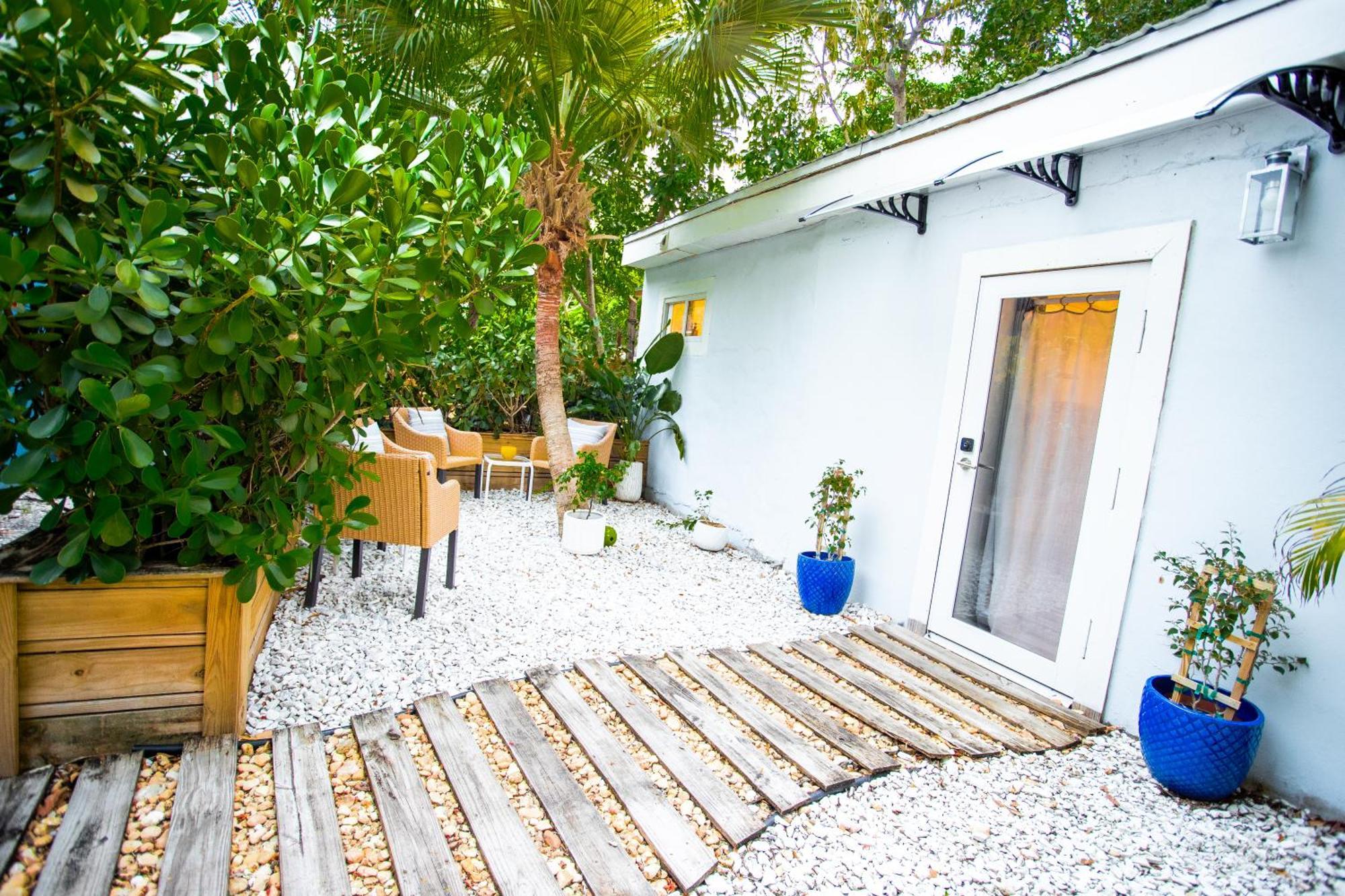 Cozy Tiny Home - Hidden Gem! Miami Zewnętrze zdjęcie
